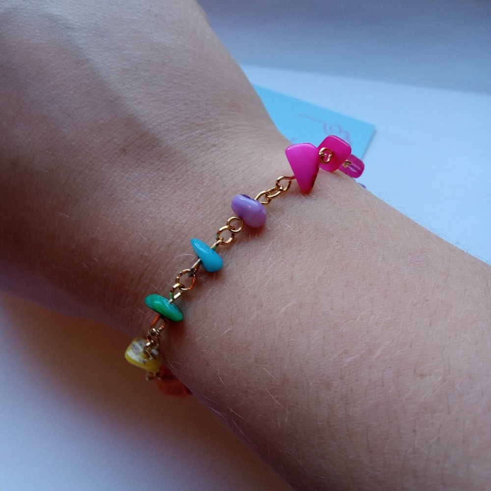 Hand Crafted Multicolor Beaded Bracelet - Picture 7 of 10